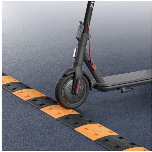 Електросамокат Xiaomi Electric Scooter 4 Lite Black: Особливості Складной, С маленькими колесами