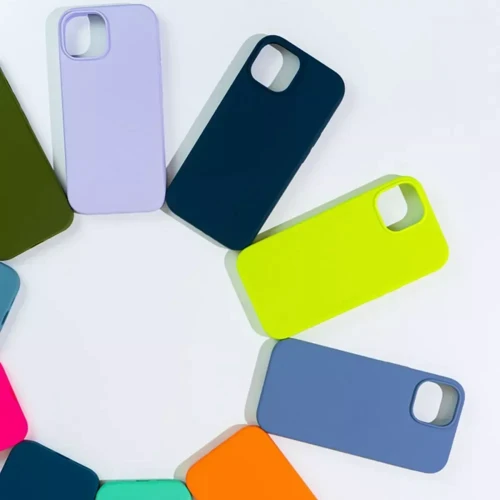 Чехол для iPhone WAVE Full Silicone Cover Cocoa for iPhone 15: Материалы Силикон