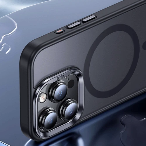 Чехол для iPhone Benks MagClap Mist Protective Black Titanium for iPhone 15 Pro Max фото 13