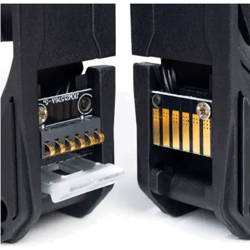 Кулер Chieftec Iceberg 240 DARK (CLC-240-BLK): Роз'єм 4pin