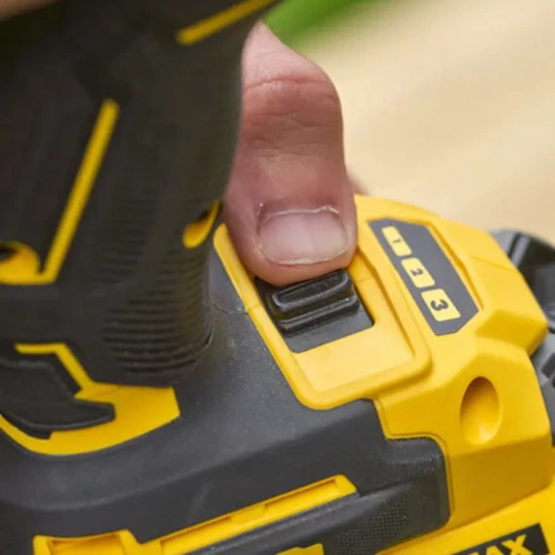 Гайковерт Stanley SFMCF820D2K: Количество скоростей работы 3