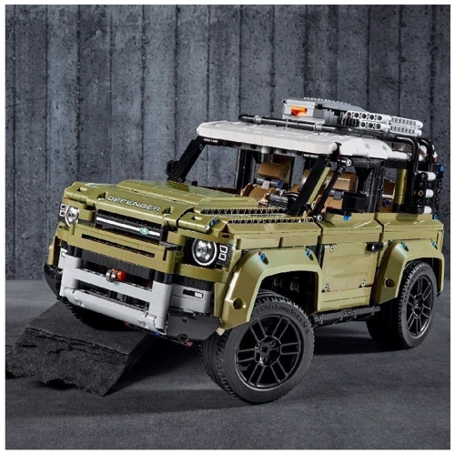 Авто-конструктор LEGO TECHNIC Land Rover Defender (42110) фото 5