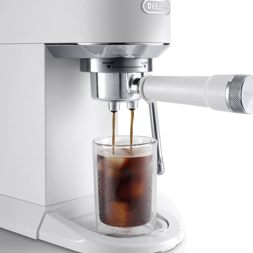 Кофеварка DeLonghi EC 890 WI