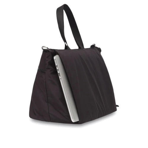 Knomo Stockholm Ultra Lightweight Holdall Black (KN-129-801-BLK) for MacBook 15": Матеріал поліестер
