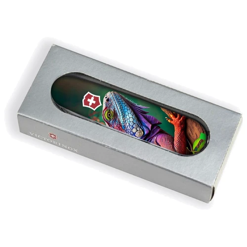 Мультитул Victorinox CAMPER ANIMAL Хамелеон (Vx13613.3_F1020pw): Количество функций 13
