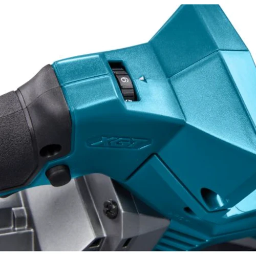 Стрічкова пилка по металу Makita PB002GZ: Робота від акумулятора Есть