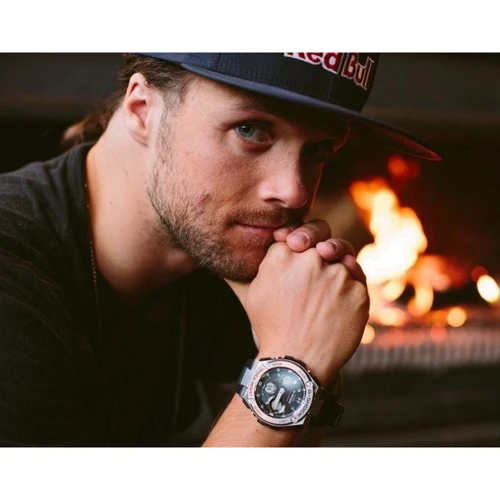 Наручний годинник Casio G-SHOCK GST-W110-1AER: Тип чоловічі
