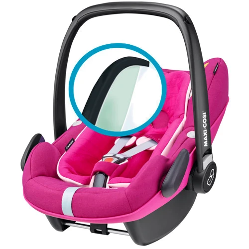 Автокресло MAXI-COSI Pebble Plus Vivid Red: Внутренние ремни 3-х точечный ремень с мягкими накладками
