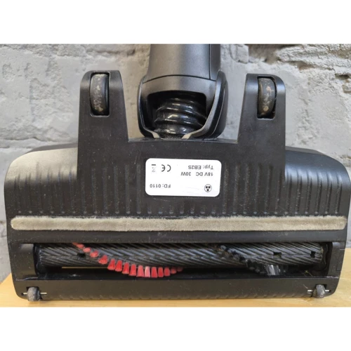 Bosch BCS82POW15 (Пылесосы)(79006544) Stylus Approved: Причина уценки Товар использовался для рекламы сайта. Рабочий, есть мелкие потертости, немного пыльный. На колесиках щетки потертости. Полный комплект