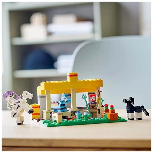 LEGO Minecraft Конюшня (21171) фото 6