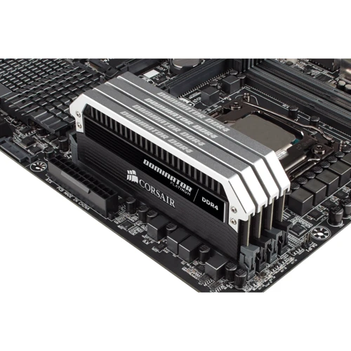 Corsair 16 GB (2x8GB) DDR4 3200 MHz (CMD16GX4M2B3200C16) фото 2