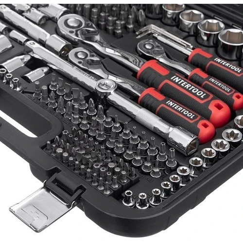 Набір інструментів INTERTOOL Storm 1/2 "3/8" 1/4 "(ET-8219): Упаковка пластиковий кейс