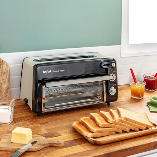Тостер Tefal Toast N'Grill TL6008: Материал корпуса металл/пластик