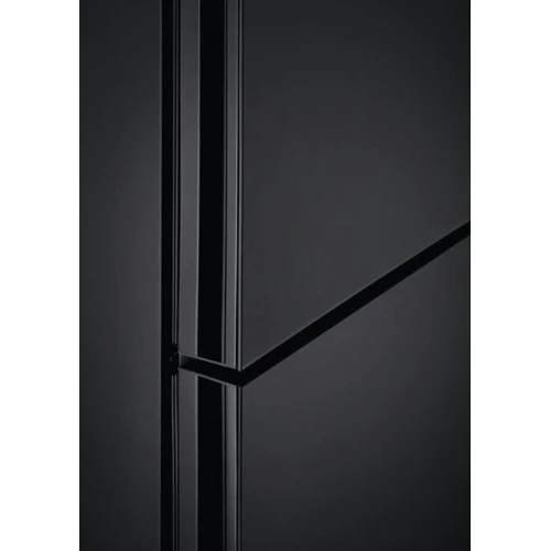 Холодильник Electrolux LNT7ME32M1: Виконання отдельностоящий