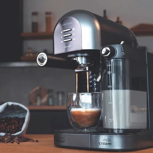 Кофеварка CECOTEC Cumbia Instant-ccino 20 Chic Serie Nera: Мощность, Вт 1470