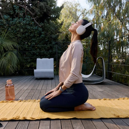 Фітнес-браслет WHOOP 5.0 One Jet Black CoreKnit - 12-Month Membership (973-003-000)