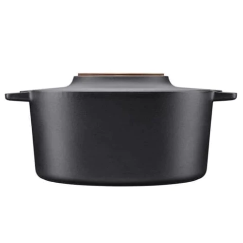 Каструля Fiskars Norden 6 л (1026566): Матеріал корпусу чавун