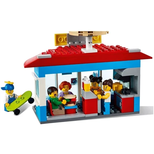 LEGO City Головна площа (60271)