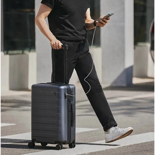 Чемодан Xiaomi Ninetygo Rhine PRO plus Luggage 20" Black (6971732585124): Материал поликарбонат