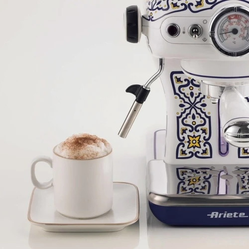 Кофеварка Ariete 13891C Capri