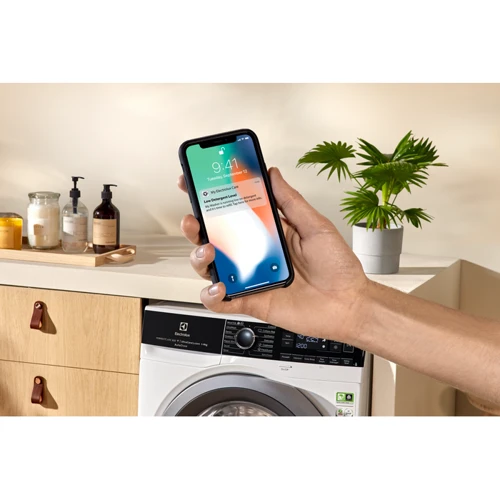 Стиральная машина Electrolux EW8F169SAU: Тип загрузки фронтальная