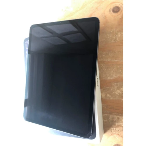 Apple iPad Pro 11" Wi-Fi + LTE 256GB Space Gray (MU162) (iPad) (358698090698720): Производитель Apple