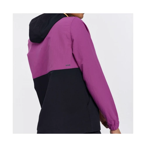 Анорак Saucony Track Anorak 800388-BK 42 (S) черный с капюшоном: Длина рукава Длинный