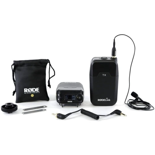 Микрофонная накамерная радиосистема Rode Link Filmmaker Kit: Крепление Клипса