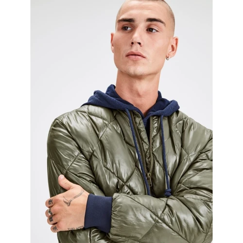 Бомбер Jack & Jones 14661235 52 зеленый демисезон: Тип застежки На молнии