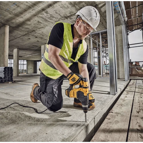 Перфоратор DeWALT D25333K UA: Количество скоростей работы 3