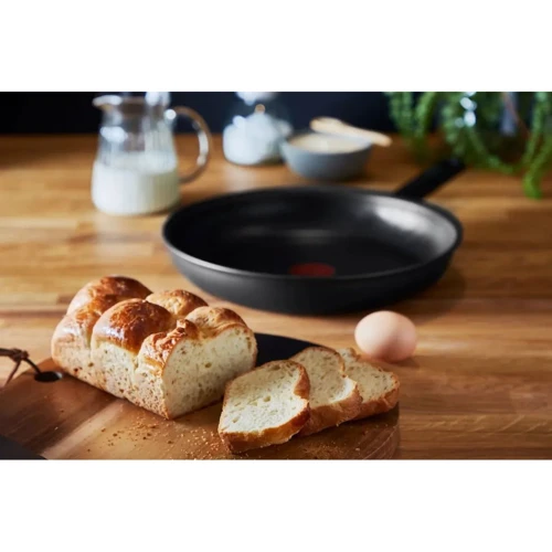 Сковорода Tefal So Recycled 26 см (G2710553): Дополнительно Ручка с отверстием для подвешивания, Ненагревающаяся ручка, Индикатор нагрева, Индукционное дно