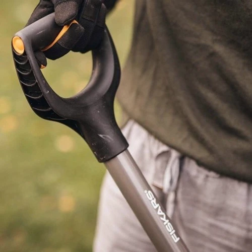 Лопата Fiskars Ergonomic штыковая (1066708): Вес, кг 2.06