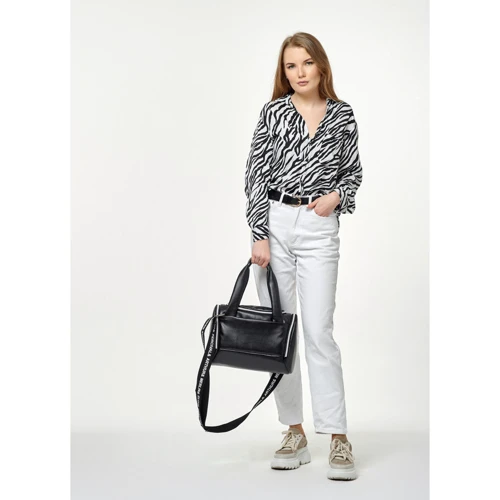 Жіноча спортивна сумка Sambag Vogue SQH чорна (90024002): Країна виробник Украина