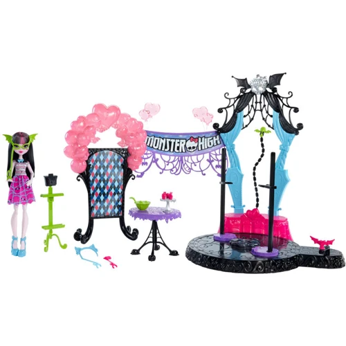 Игровой набор Mattel, Monster High Вечеринка с Дракулаурой (DNX68)