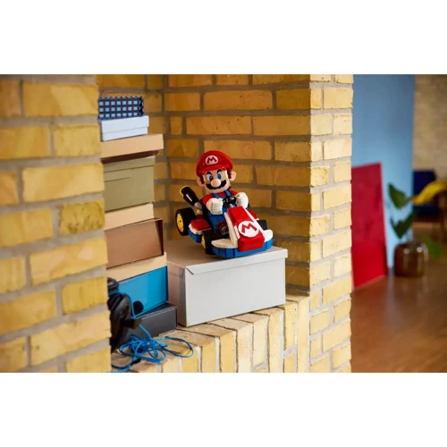 Конструктор LEGO Super Mario Mario Kart: Mario і Standard Kart (72037): Серія Super Mario