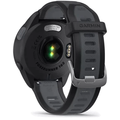 Смарт-часы Garmin Forerunner 165 Black/Slate Grey (010-02863-20): Материал ремешка Силикон