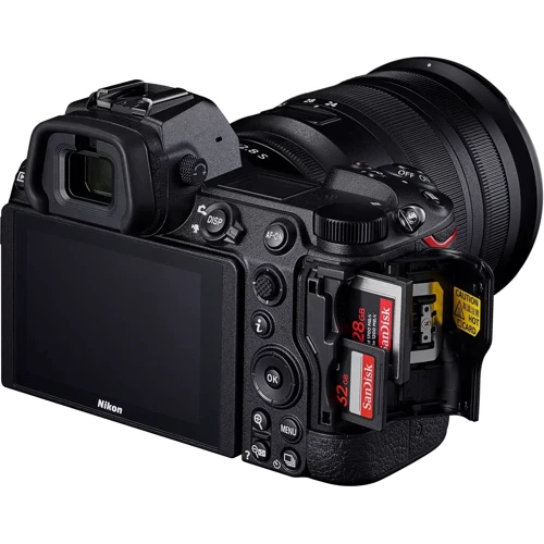 Nikon Z6 II kit (24-70mm) (VOA060K001): Чутливість ISO авто, 100-51200