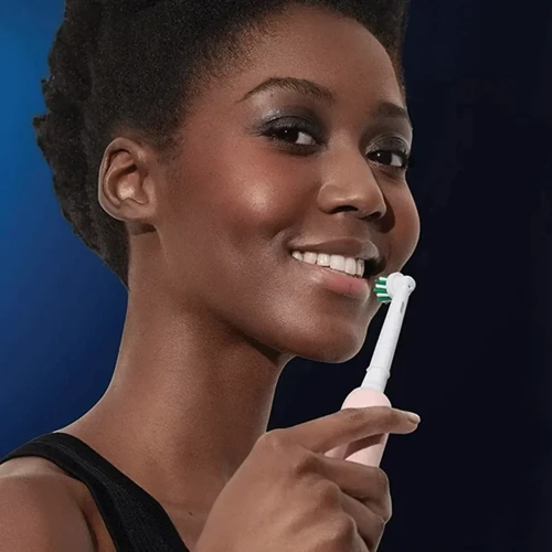 Зубная щетка Oral-B Pro Series 1 Pink: Назначение взрослая
