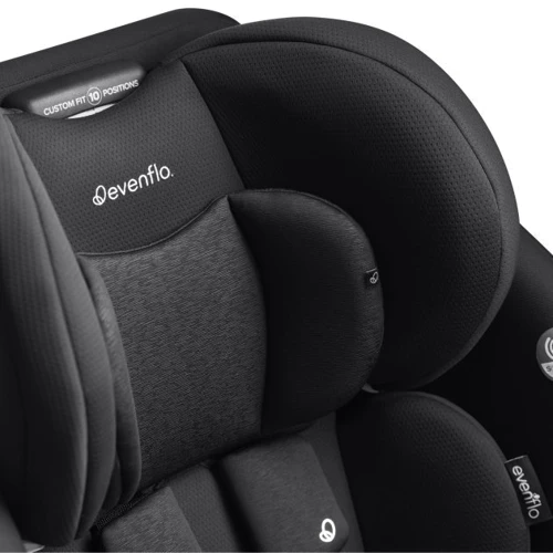 Автокресло Evenflo Gold EveryStage DLX (авт) - Onyx (группа от 1,8 до 54,4 кг): Внутренние ремни 5-ти точечные, с мягкими накладками
