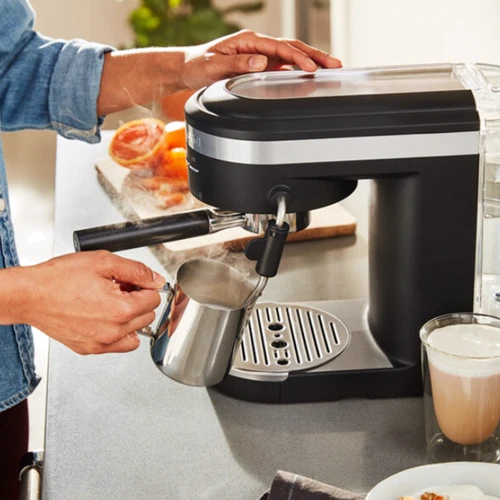 Кофеварка KitchenAid 5KES6403EBM: Тип рожковая кофеварка эспрессо