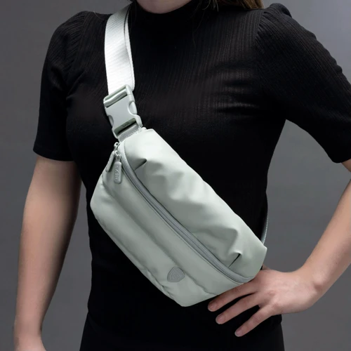 Поясная сумка Heys Puffer Mini Waist Bag Sage Green (30128-0138-00) (930931): Материал полиэстер