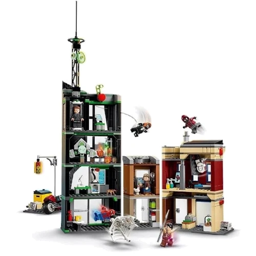 Конструктор LEGO Super Heroes Человек-паук против Оскорпа (76324): Рекомендуемый возраст 10+