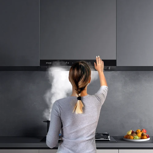 Витяжка Perfelli TL 662 BL Motion Control: Тип монтажу настінний