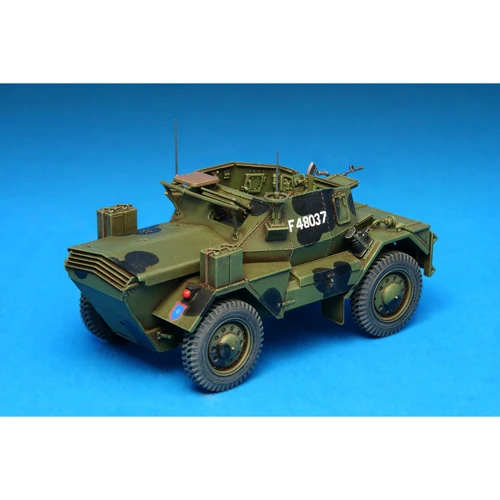 Сборная модель MiniArt Динго Mк.III британский разведывательный автомобиль с экипажем (MA35077) фото 8