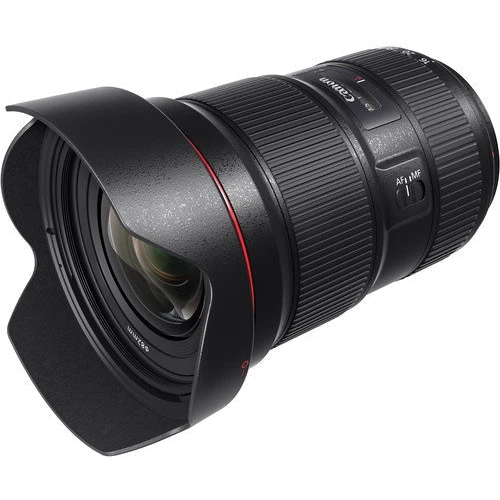 Объектив для фотоаппарата Canon EF 16-35mm f/2.8L III USM UA: Диаметр резьбы для светофильтра 82 мм