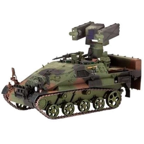 Revell (1:35) Бронетранспортер (2001г., Германия) Wiesel 2 LeFlaSys (Waffentruger OZELOT) (03089): Производитель Revell