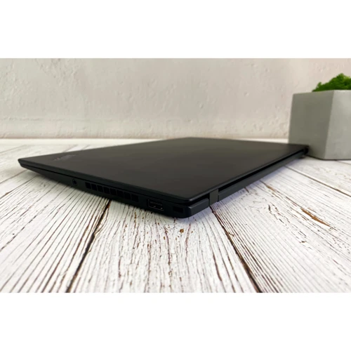 Ноутбук Lenovo X1 Carbon 6gen (20KH002QUS) Approved Вітринний зразок фото 6