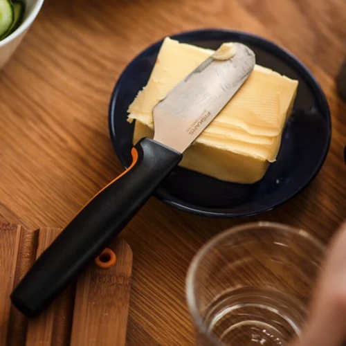 Нож Fiskars FF для масла 8 см (1057546): Рукоятка Пластик Soft Touch