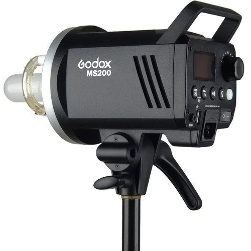 Студийная вспышка Godox MS200: Производитель Godox