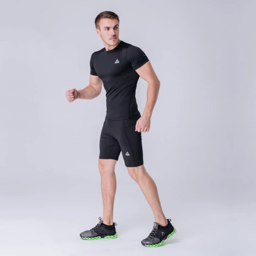 Спортивна футболка Peak FW63241-BLA S чорна: Країна виробник Китай